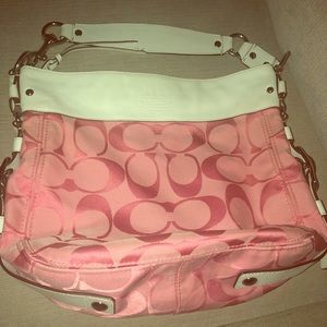 Precious coral pink Coach purse